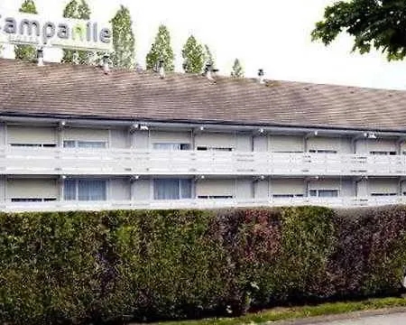 Hotel Campanile Nature Les Ulis