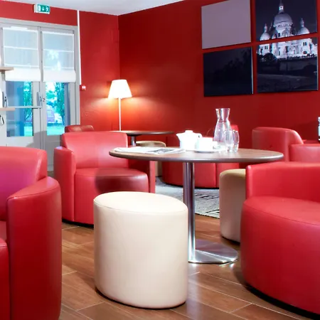 Campanile Nature Hotel Les Ulis