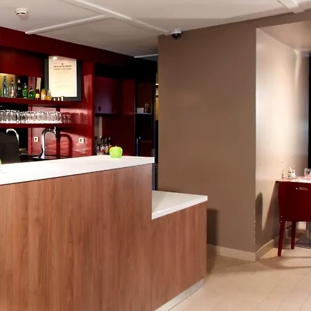 Campanile Nature Hotel Les Ulis