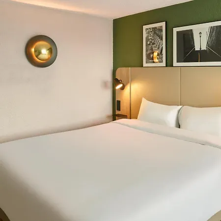 Hotel Campanile Nature 3*