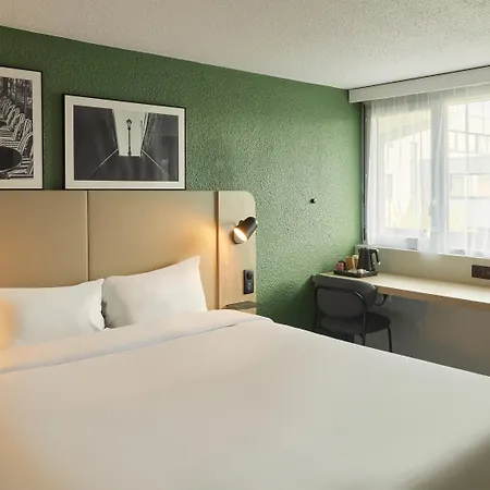 Hotel Campanile Nature 3*