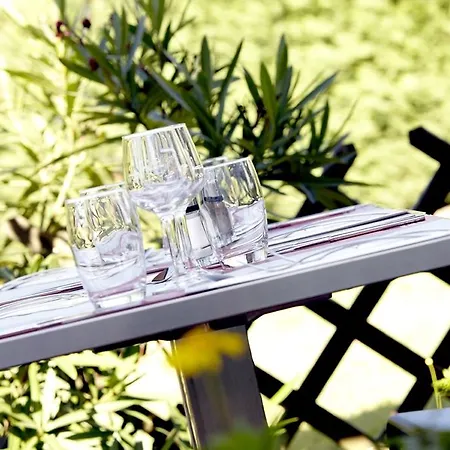 Campanile Nature Hotel Les Ulis
